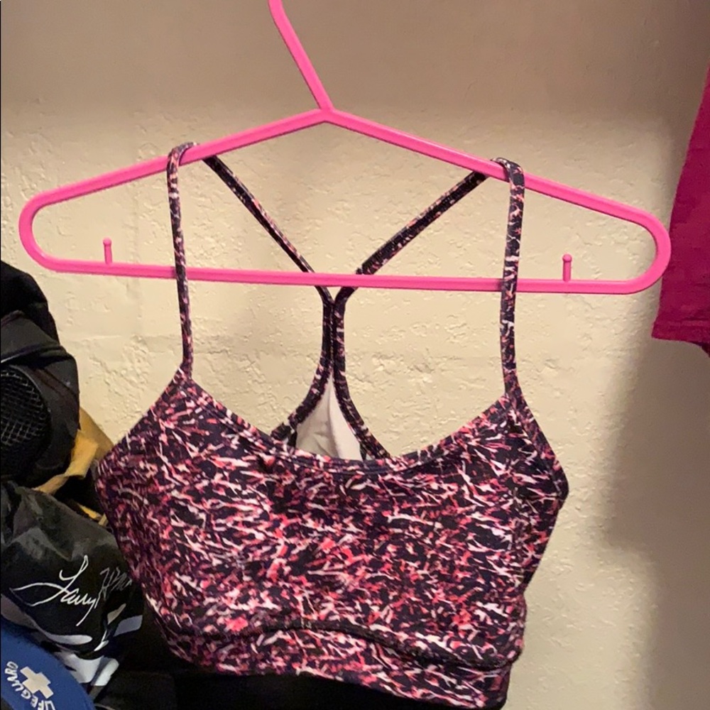 Lululemon sports bra